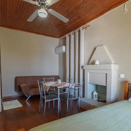 Atesi House-lefokastro * Lefokastro