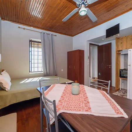 Casa de Campo Atesi House-lefokastro Lefókastron