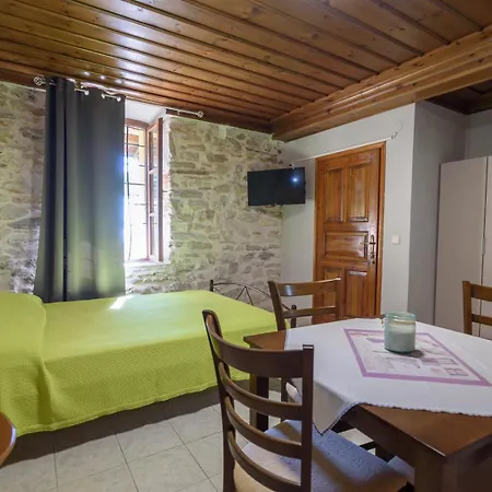 Atesi House-lefokastro Lefokastro