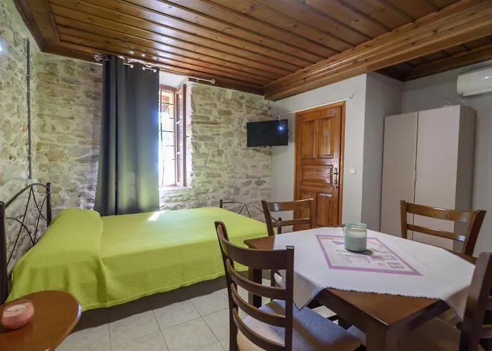 Atesi House-lefokastro Лефокастро