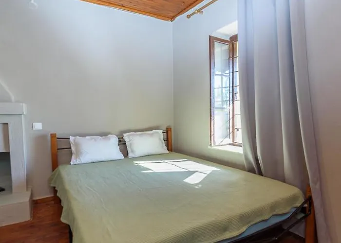 Atesi House-lefokastro Country house Lefokastro